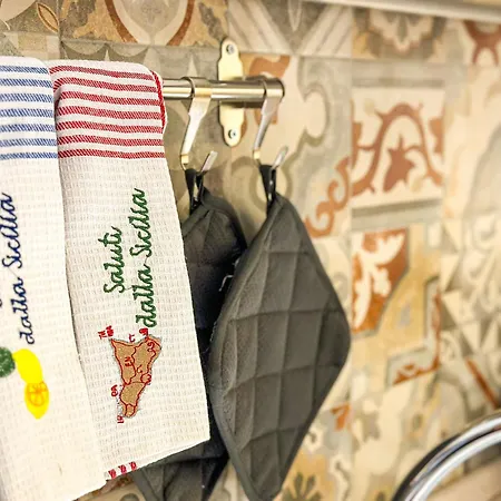 Apartman Amuri E Suli - House Centro *